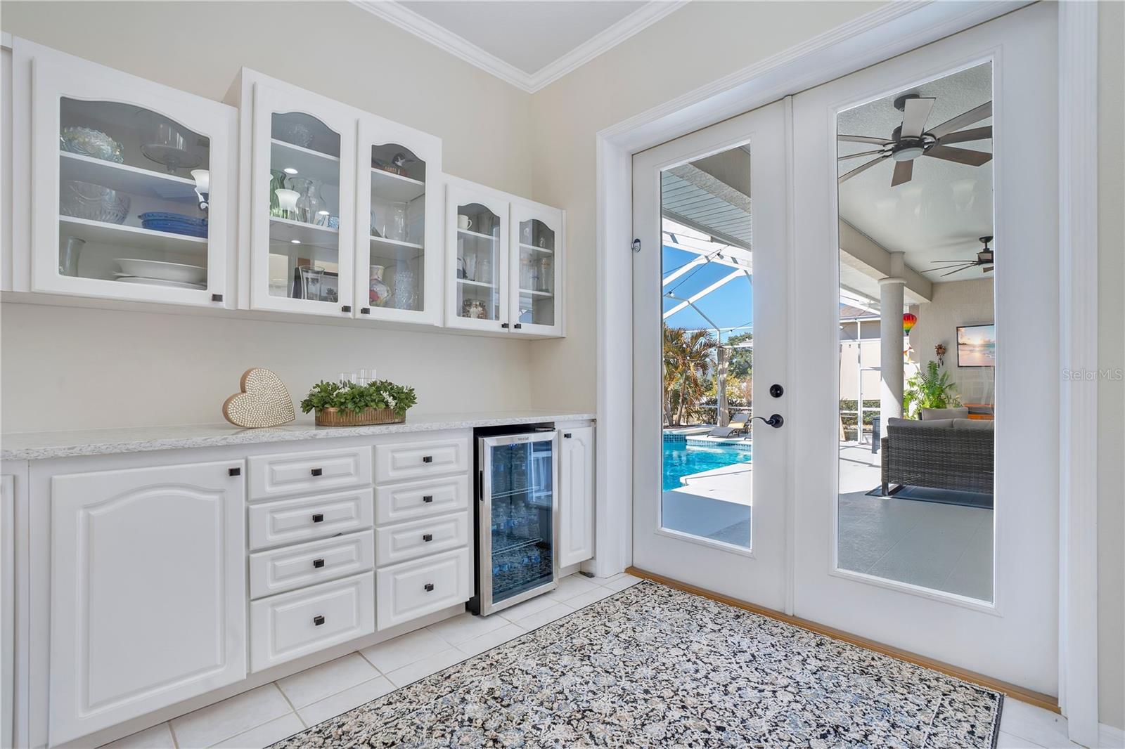 Image 29 of 69 For 5436 Charlin Avenue