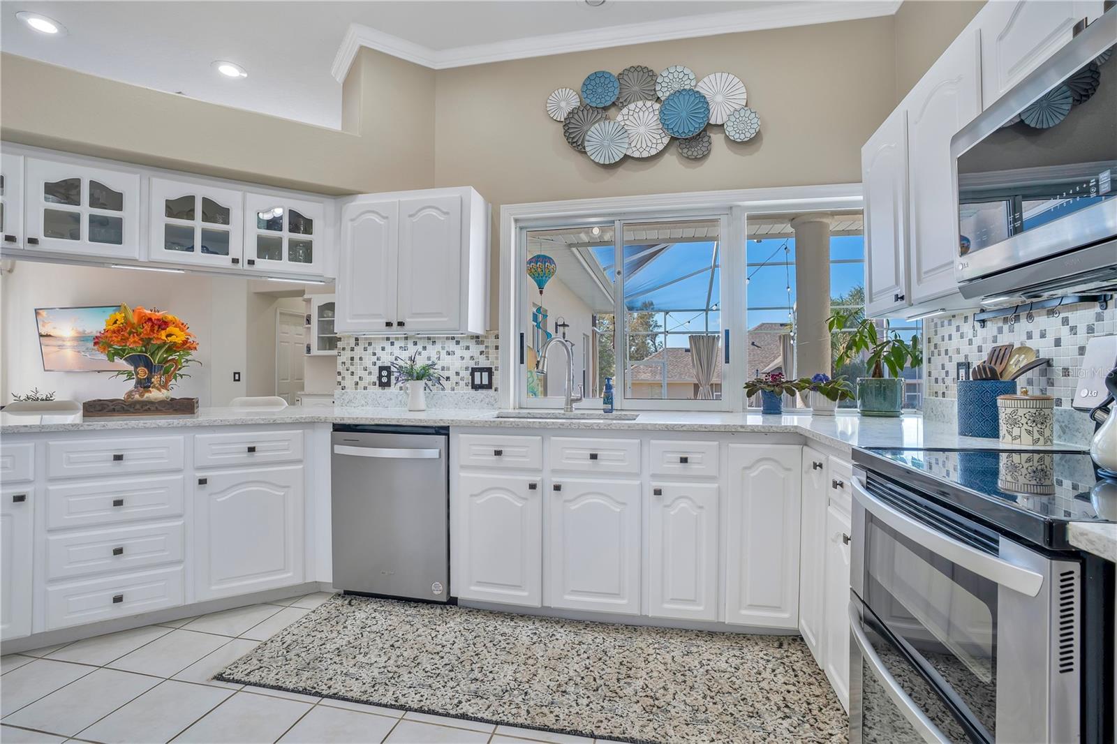 Image 35 of 69 For 5436 Charlin Avenue