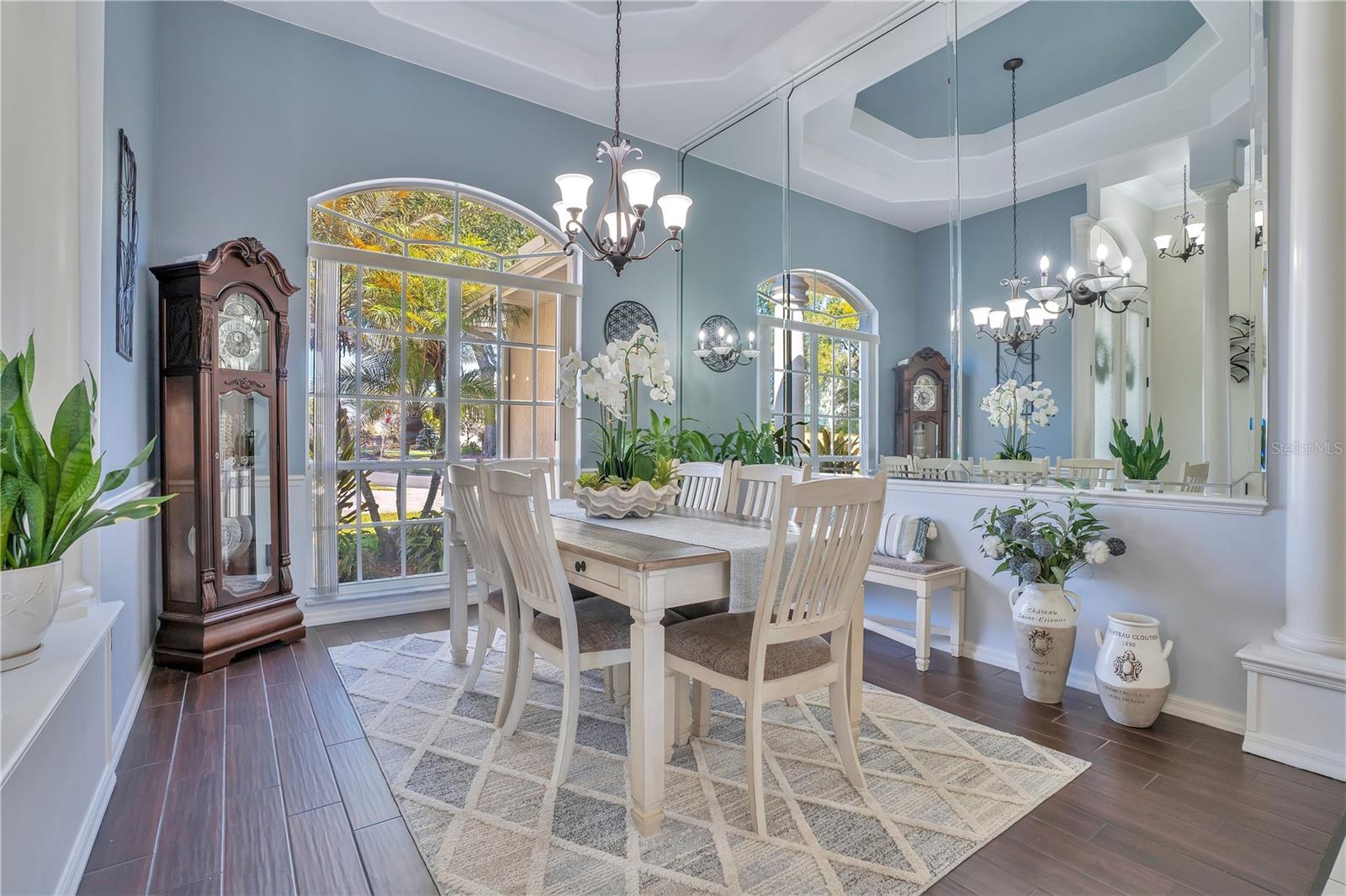 Image 6 of 69 For 5436 Charlin Avenue