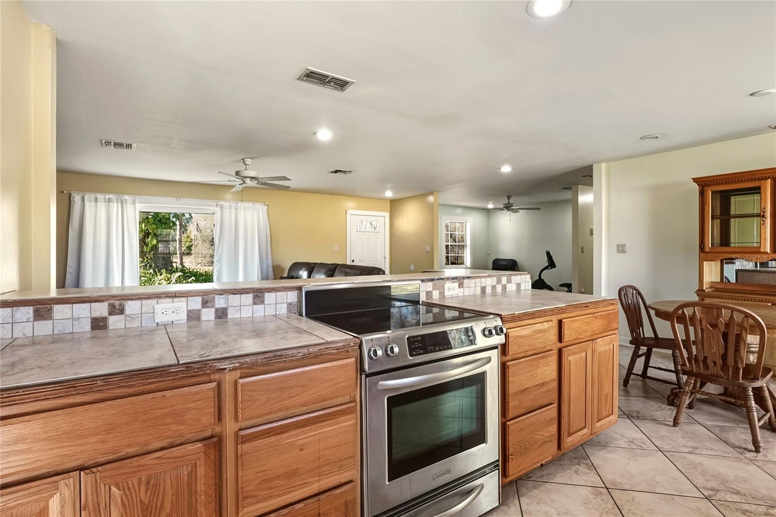 Image 16 of 43 For 4535 Meadowview Drive