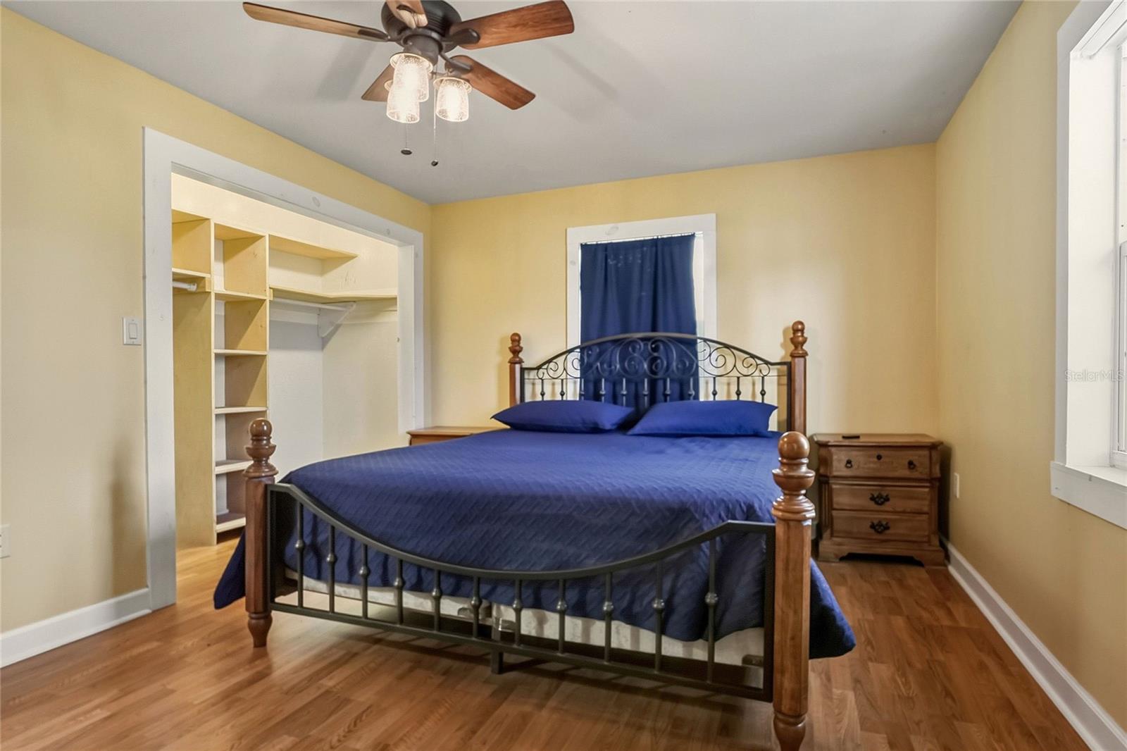 Image 20 of 43 For 4535 Meadowview Drive