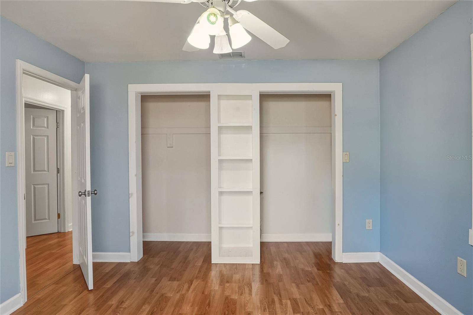 Image 24 of 43 For 4535 Meadowview Drive