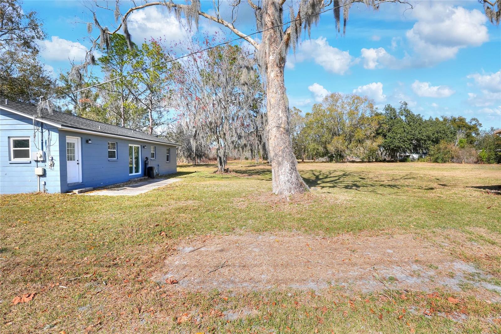 Image 37 of 43 For 4535 Meadowview Drive