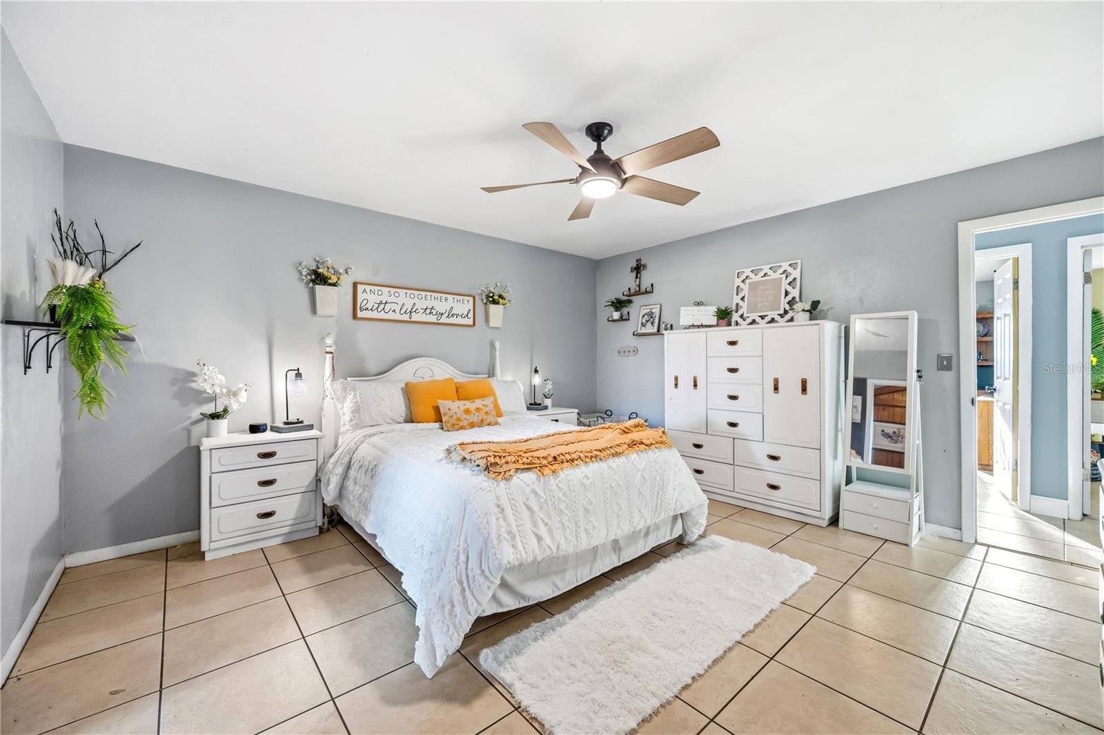 Image 21 of 43 For 216 Shelley Drive