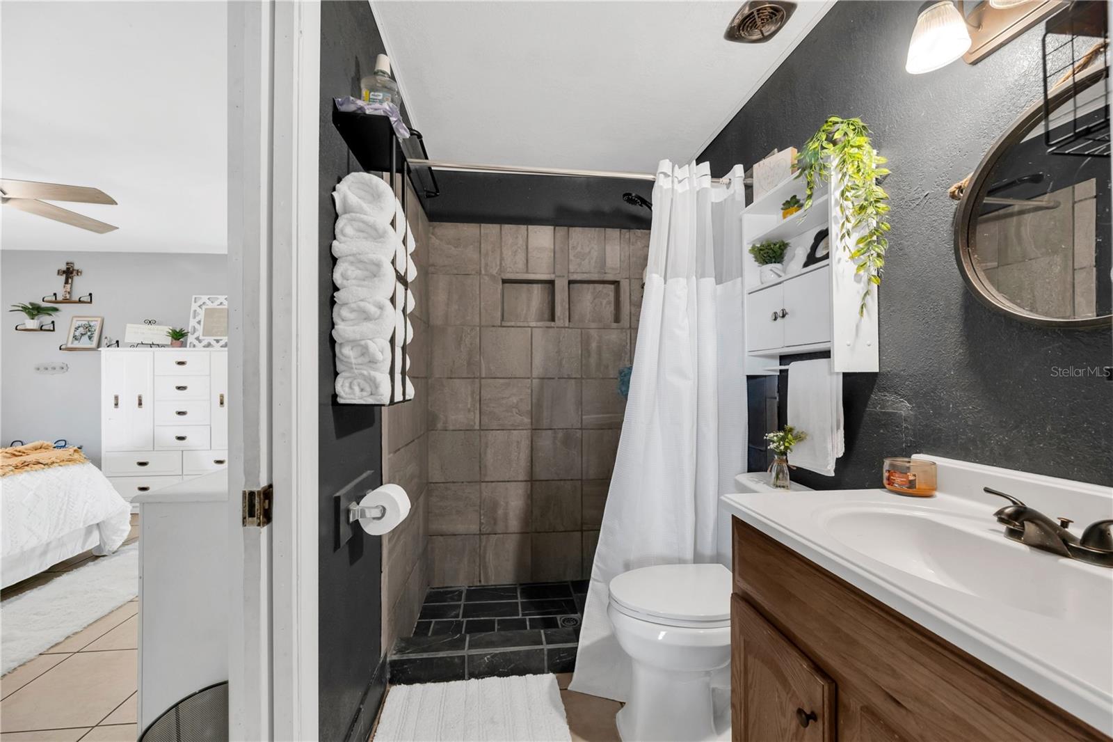 Image 23 of 43 For 216 Shelley Drive