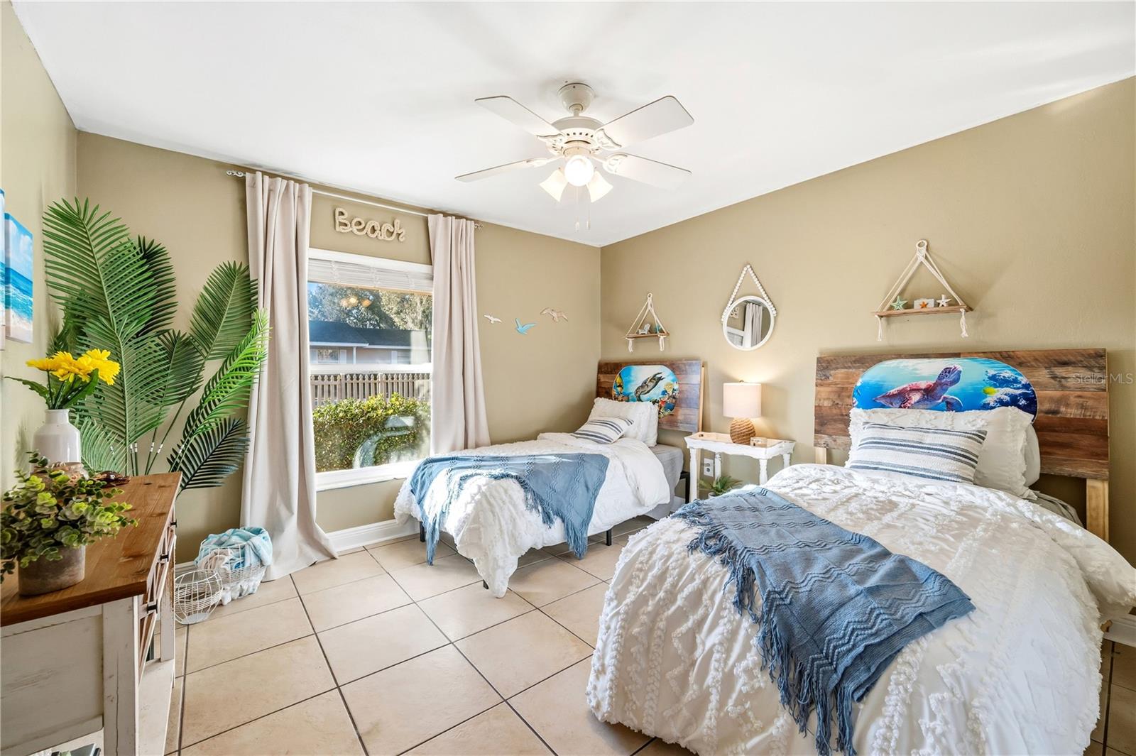 Image 28 of 43 For 216 Shelley Drive