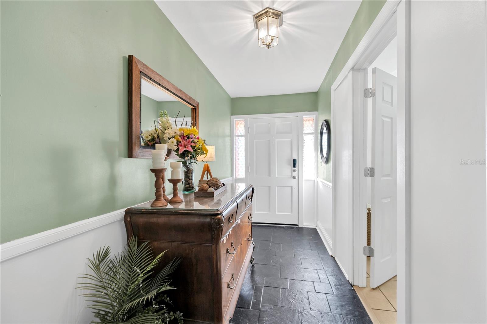 Image 3 of 43 For 216 Shelley Drive