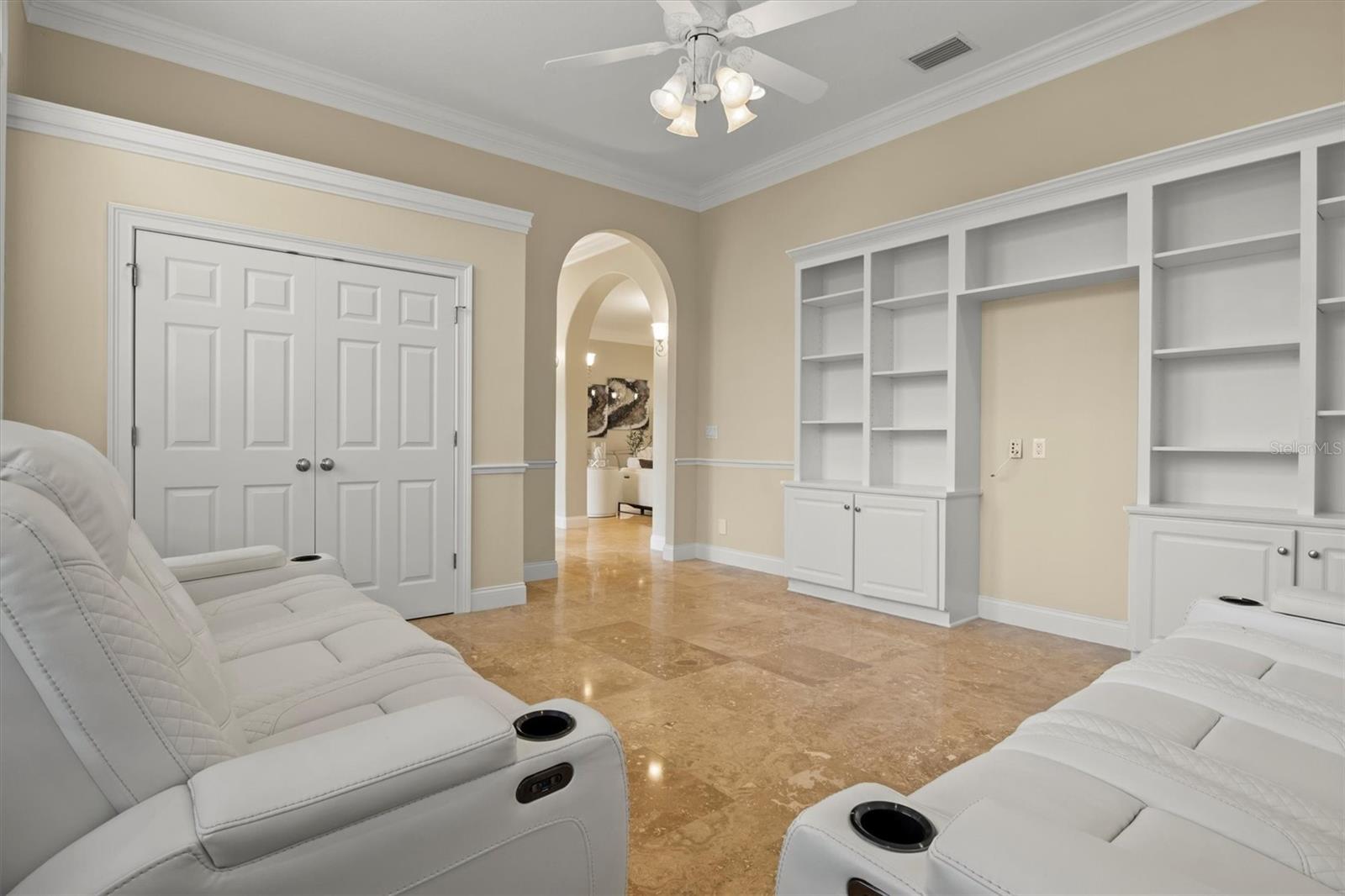 Image 14 of 98 For 1665 Blue Heron Lane