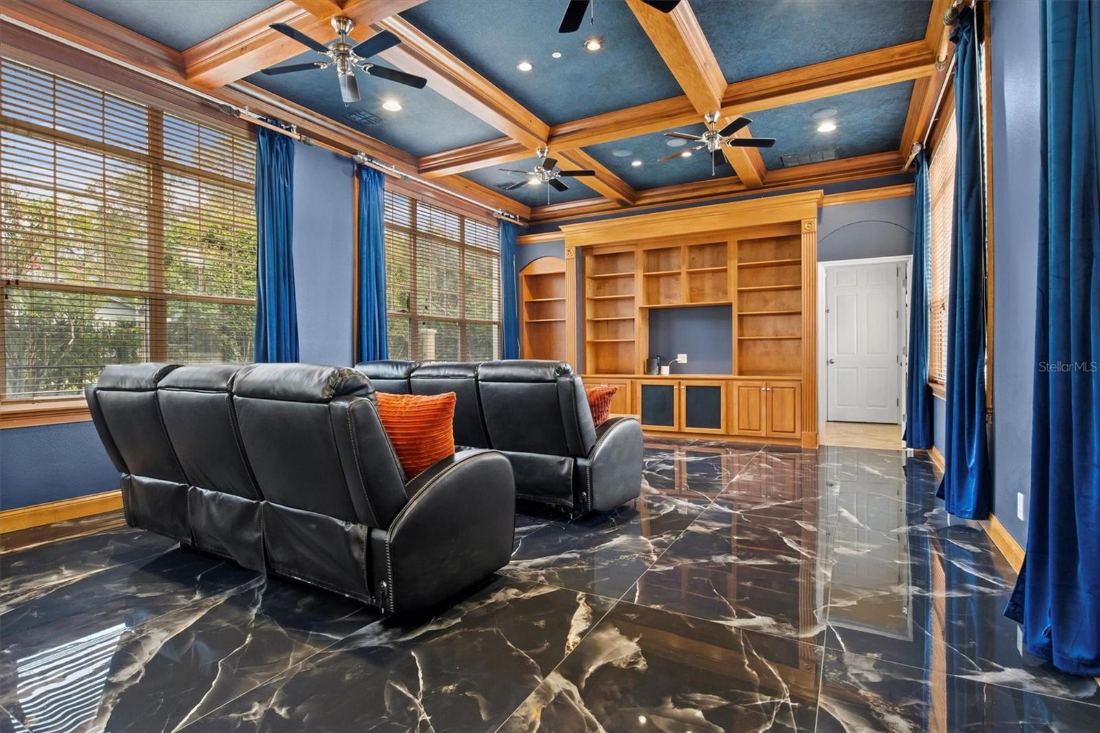 Image 37 of 98 For 1665 Blue Heron Lane