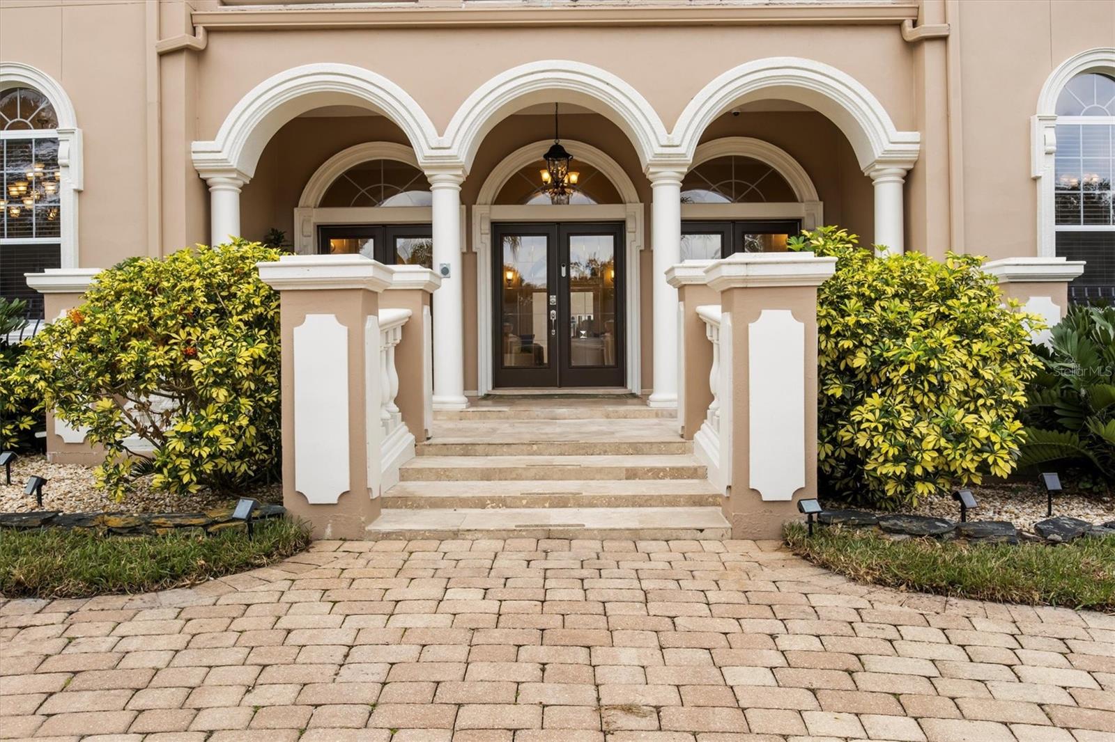 Image 6 of 98 For 1665 Blue Heron Lane