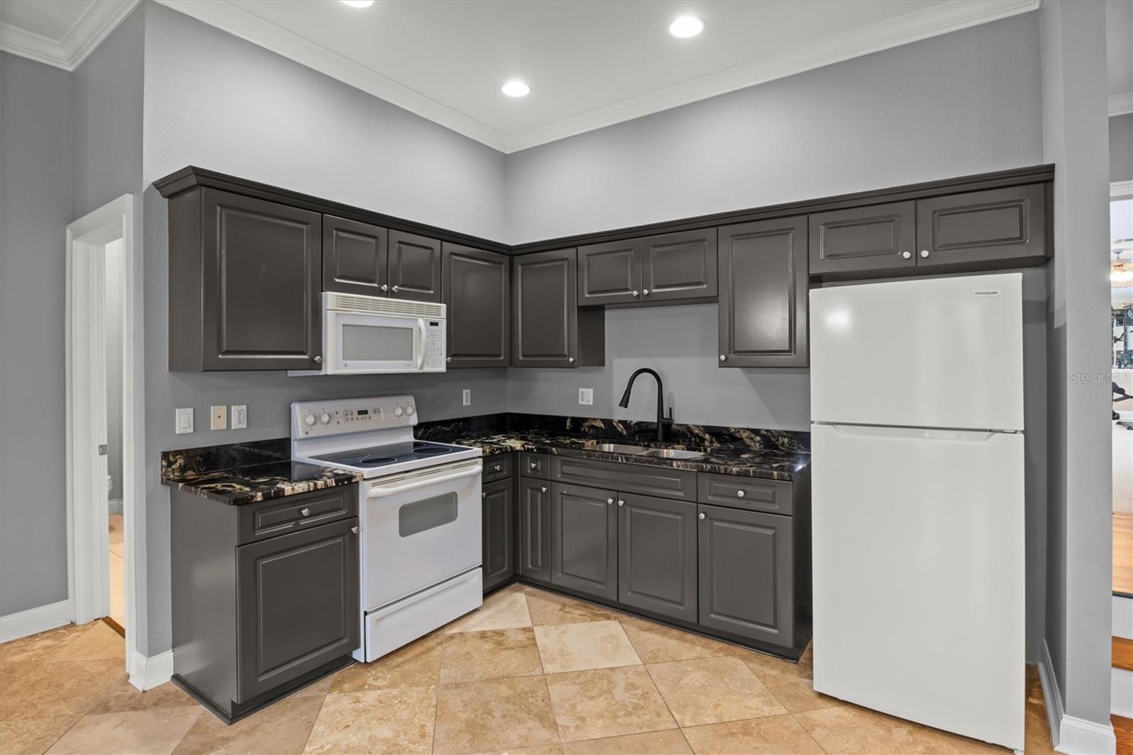 Image 71 of 98 For 1665 Blue Heron Lane