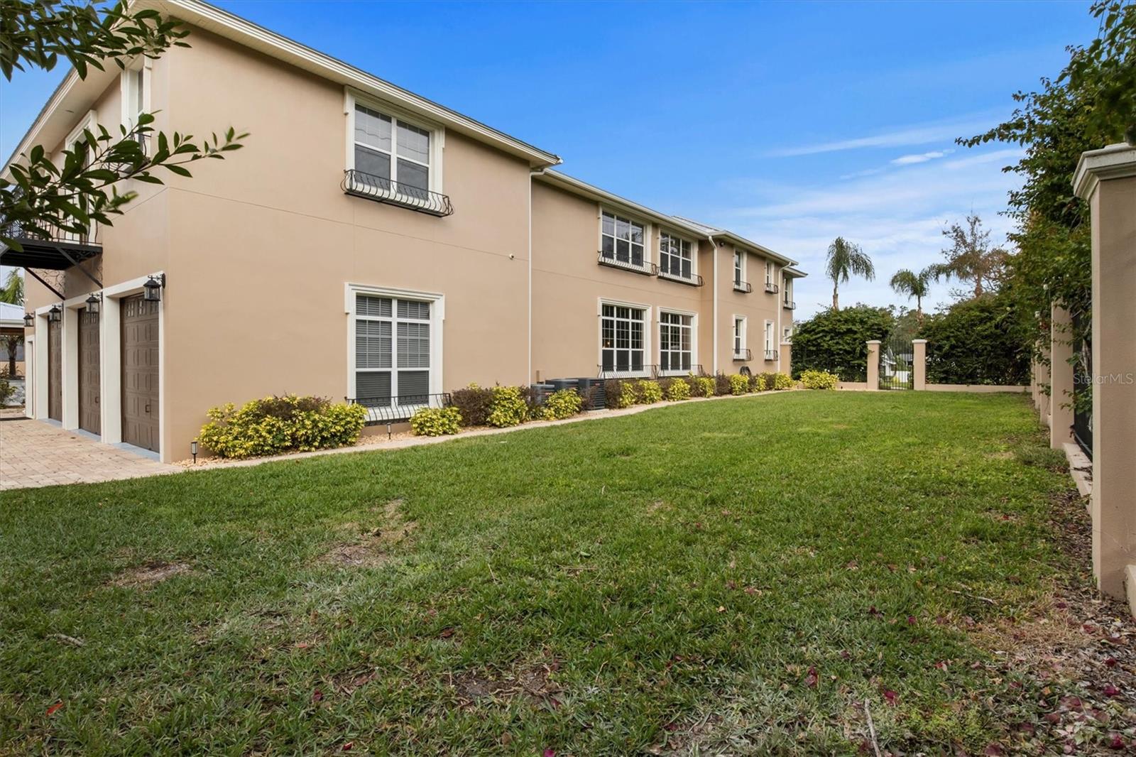 Image 84 of 98 For 1665 Blue Heron Lane