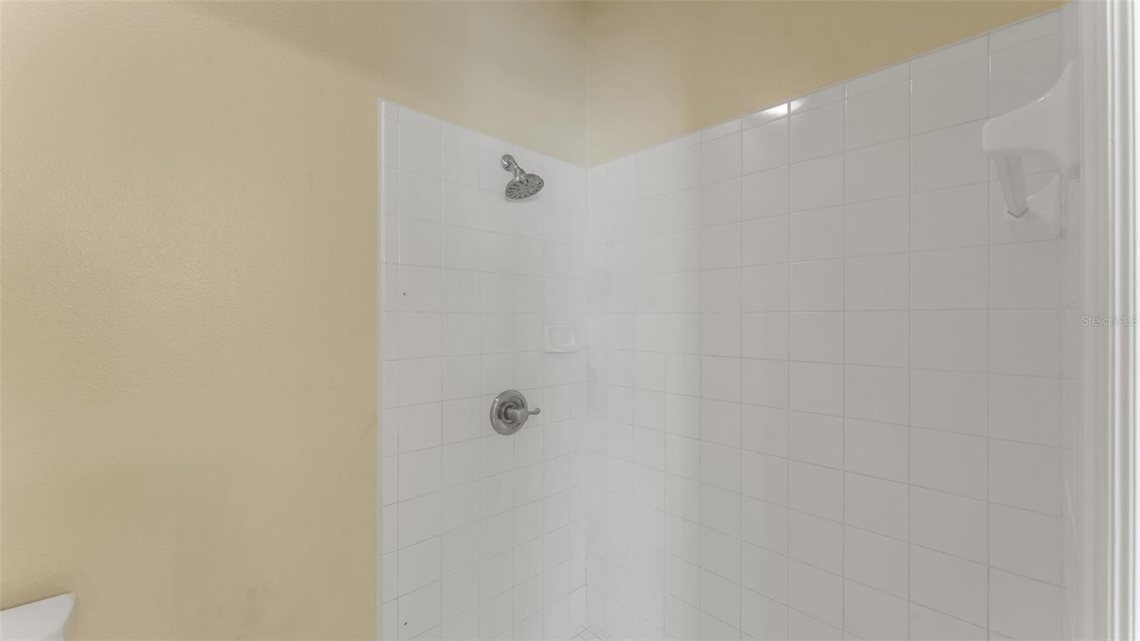 Image 16 of 45 For 4024 Windchime Lane