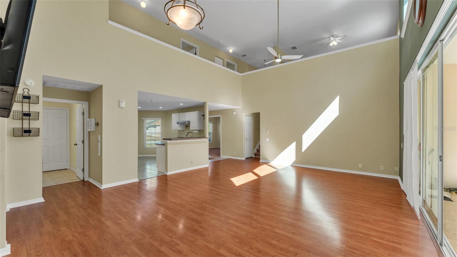 Image 27 of 45 For 4024 Windchime Lane