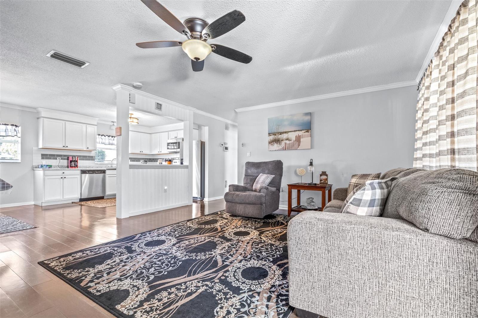 Image 5 of 44 For 4742 Cypress Drive