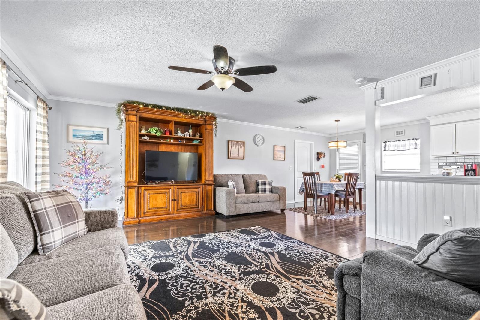 Image 7 of 44 For 4742 Cypress Drive