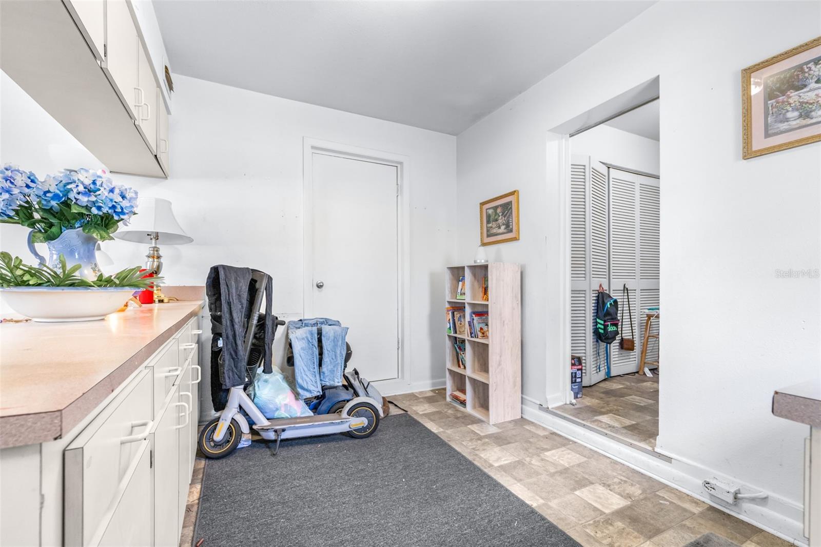 Image 30 of 46 For 1655 Floral Avenue