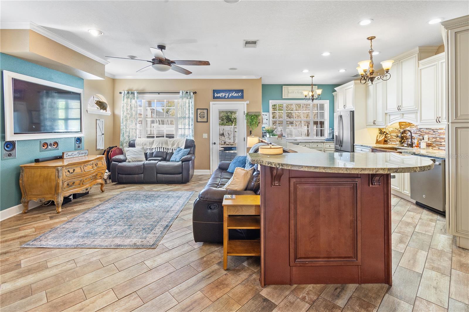 Image 5 of 41 For 1224 7th Street Nw