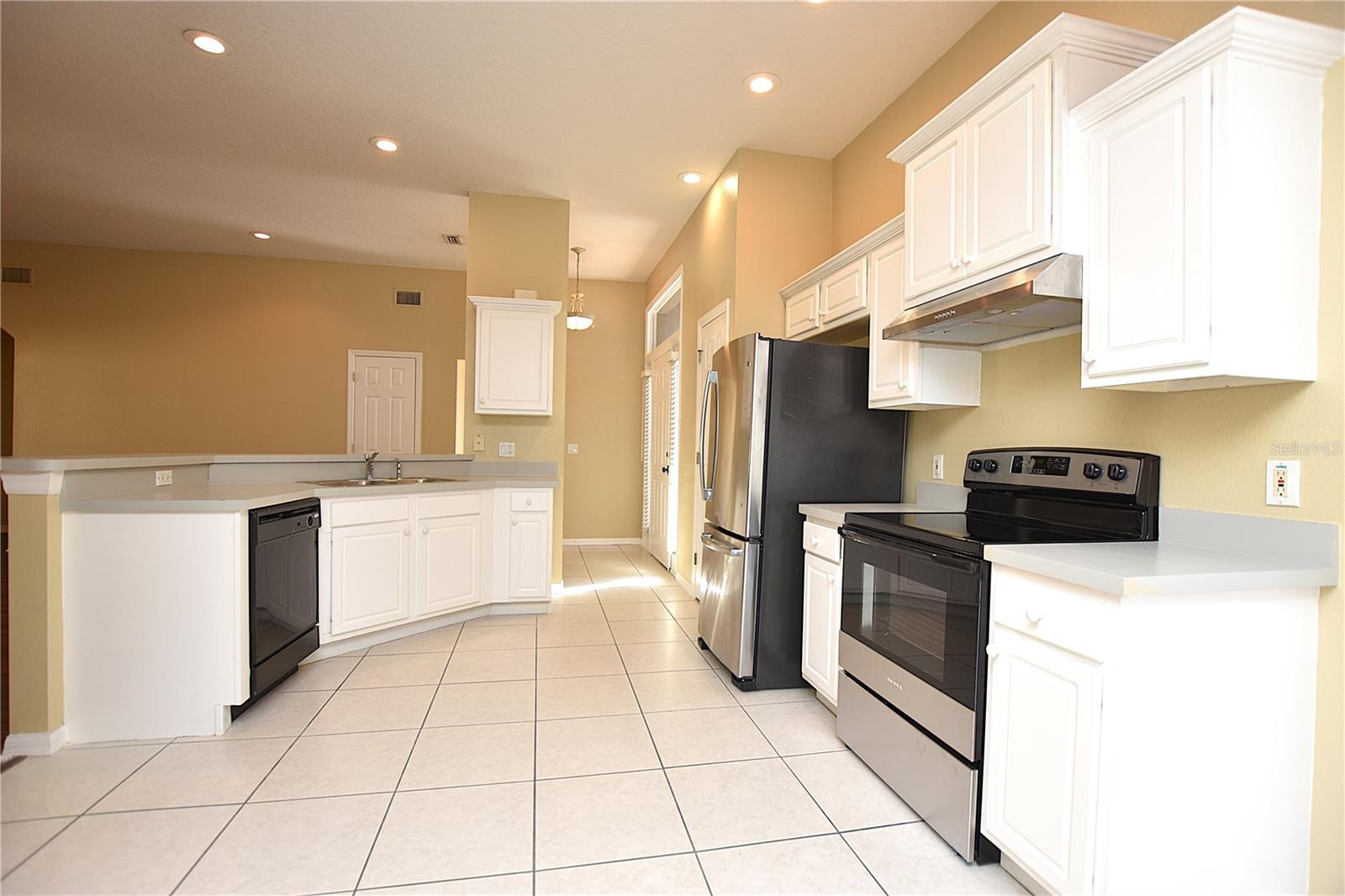 Image 3 of 38 For 2426 Colonel Ford Drive