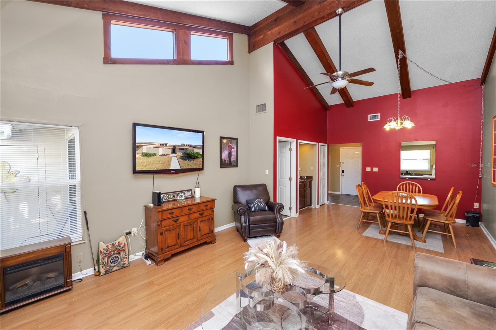 Image 10 of 42 For 5225 Imperial Lakes Boulevard 22