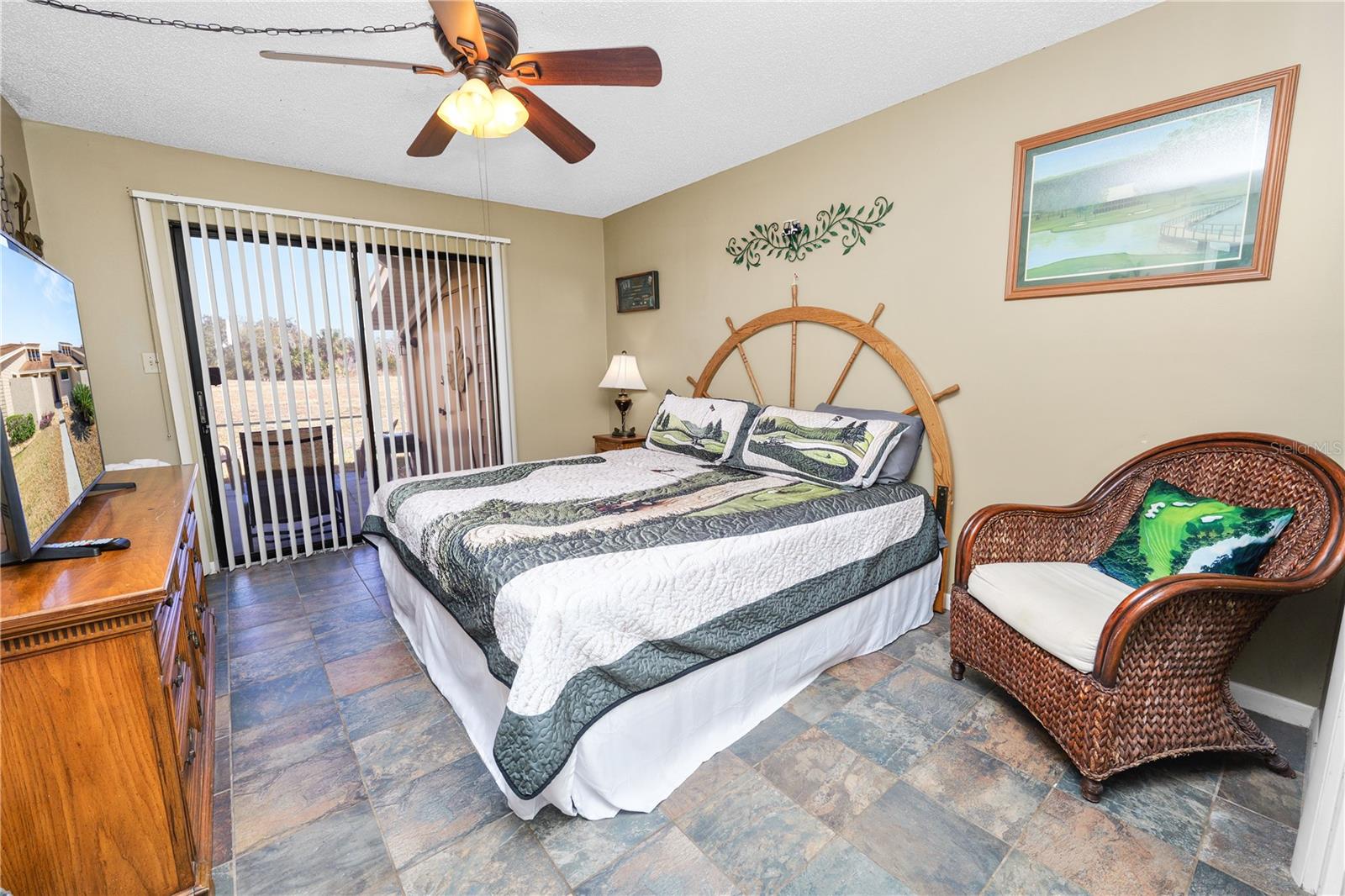 Image 19 of 42 For 5225 Imperial Lakes Boulevard 22