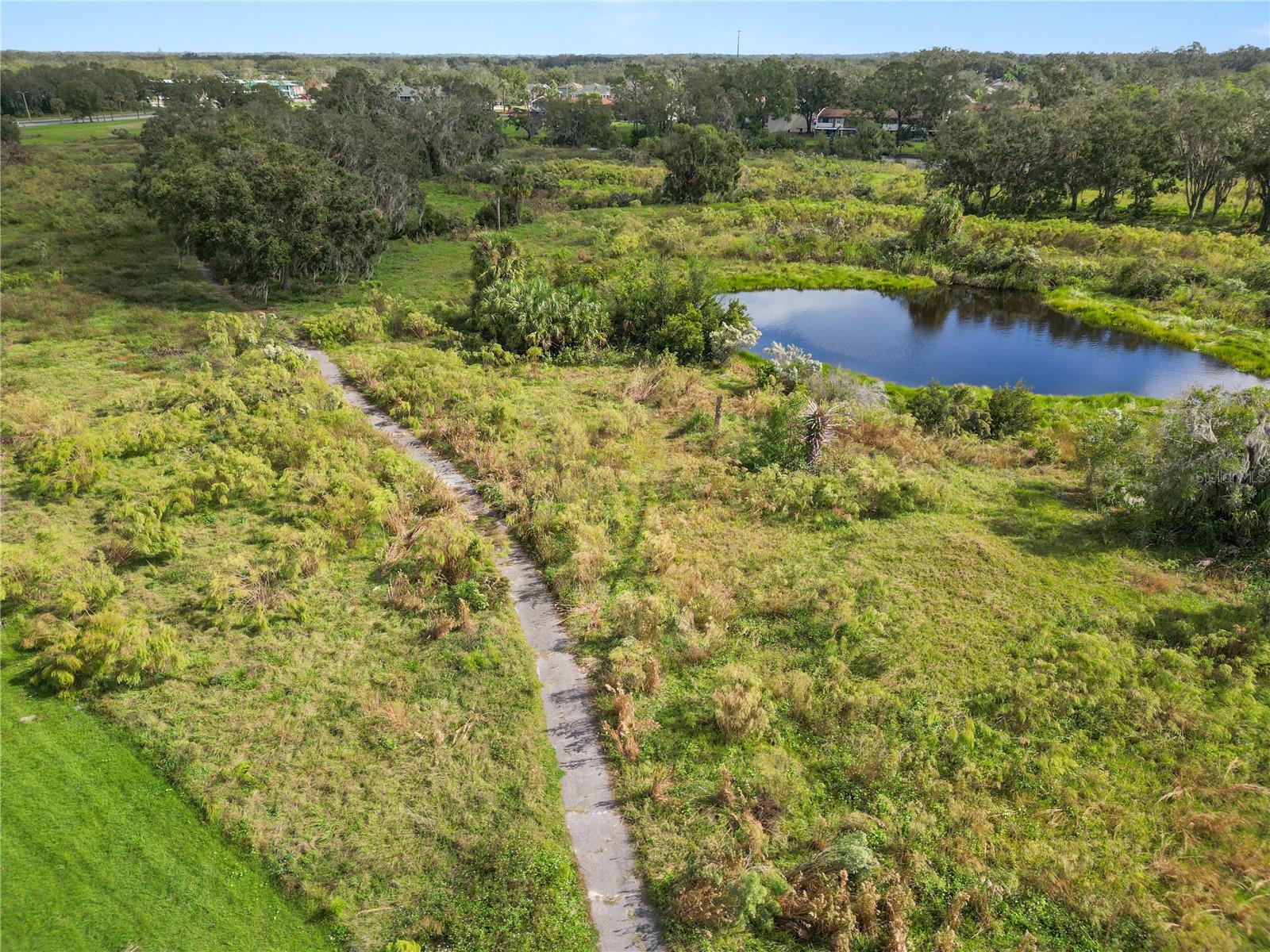 Image 37 of 42 For 5225 Imperial Lakes Boulevard 22