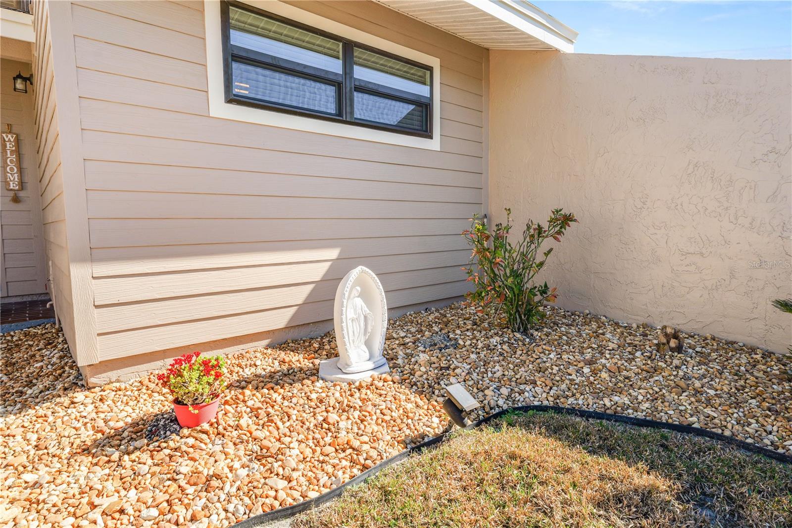 Image 6 of 42 For 5225 Imperial Lakes Boulevard 22