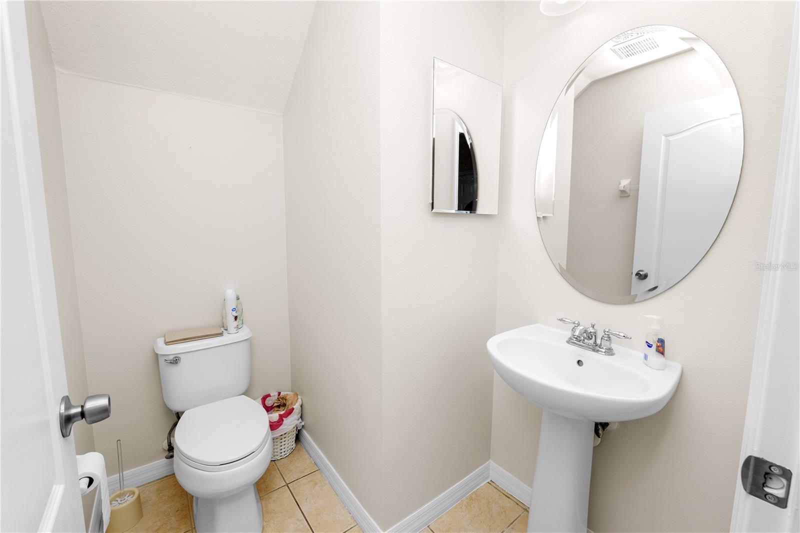 Image 14 of 34 For 6514 Sedgeford Drive