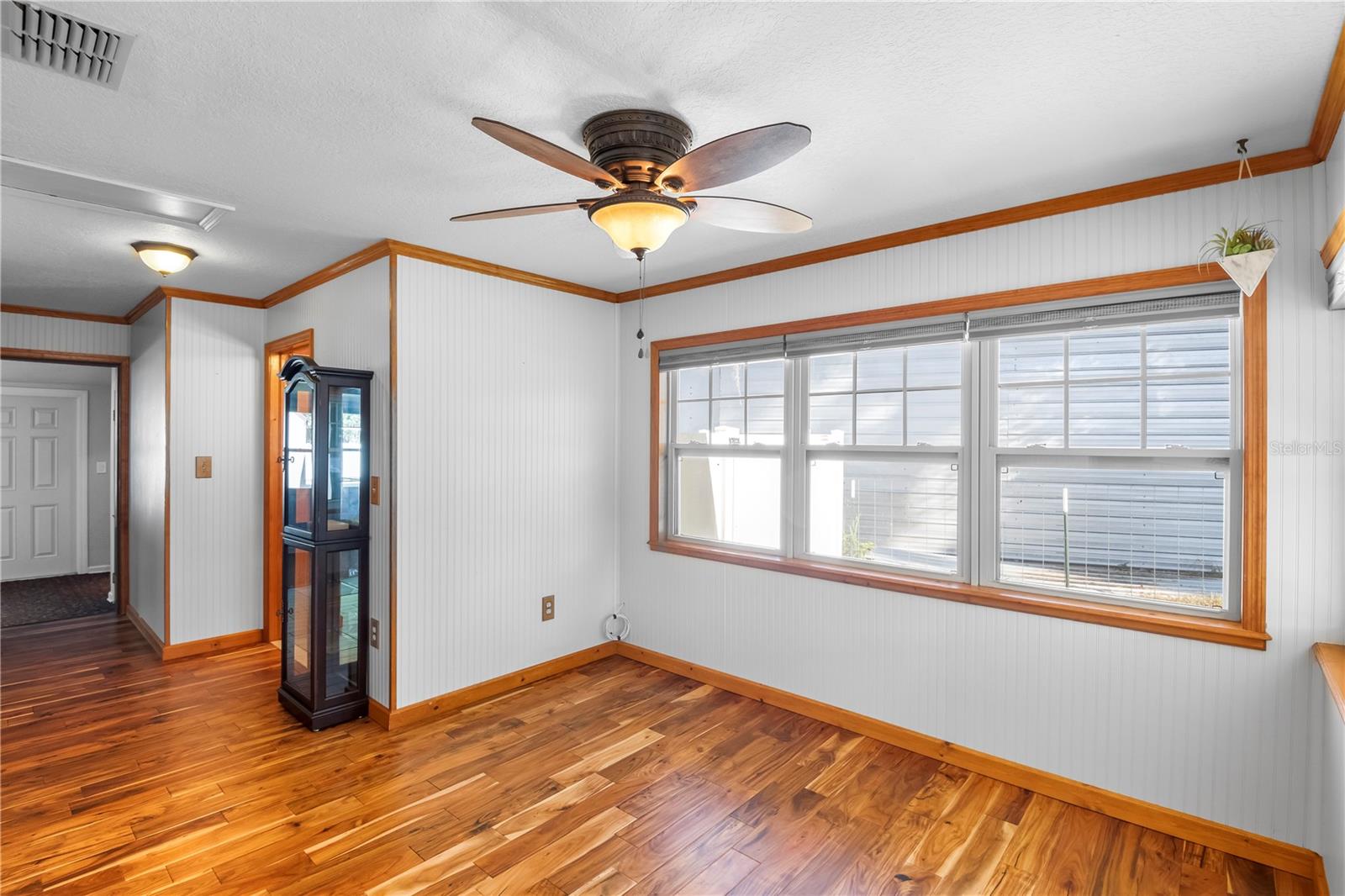 Image 7 of 31 For 307 Estrella Way