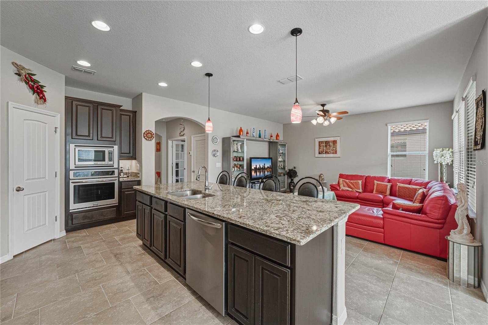 Image 39 of 81 For 4169 Prima Lago Circle