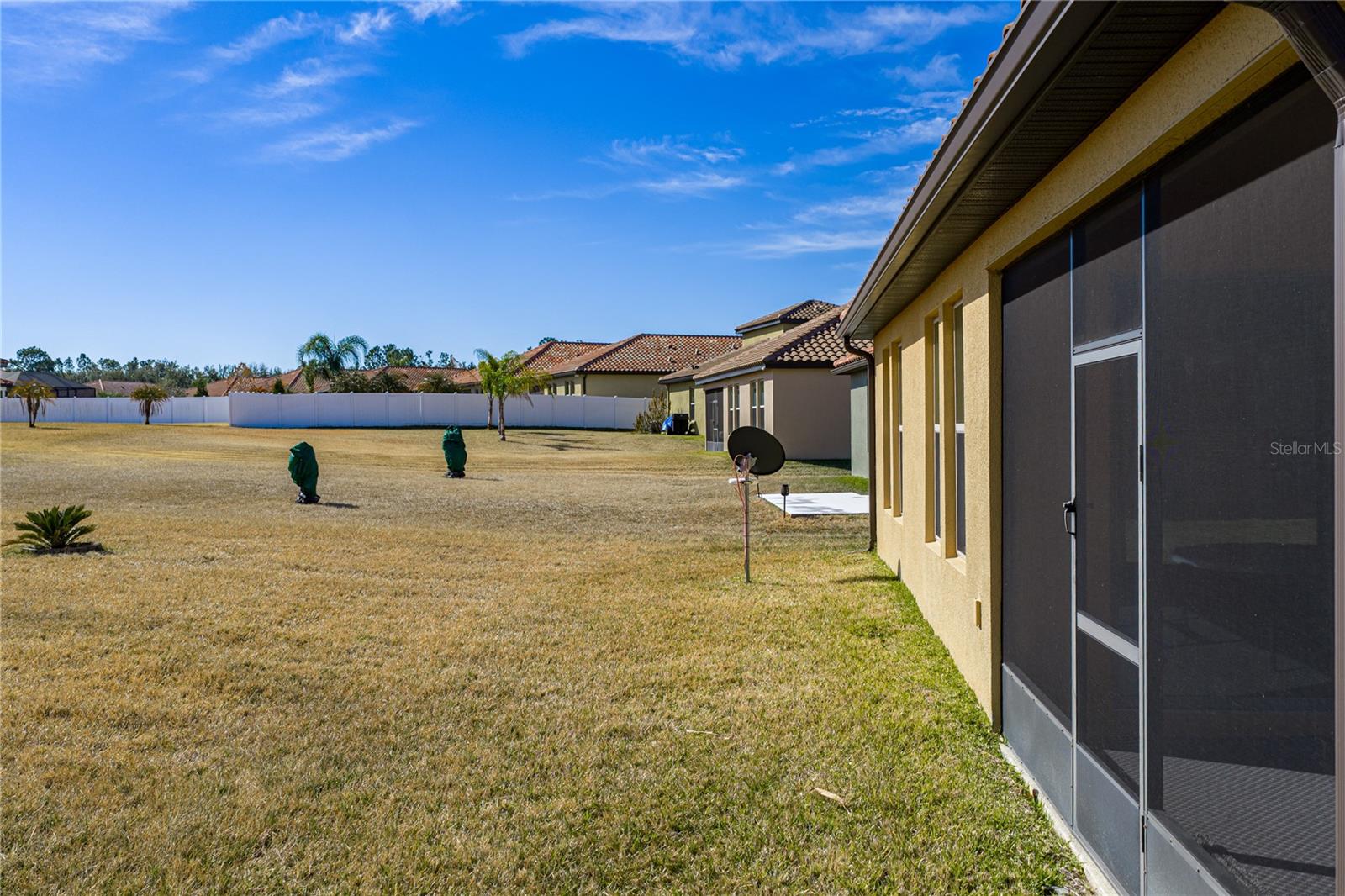 Image 66 of 81 For 4169 Prima Lago Circle