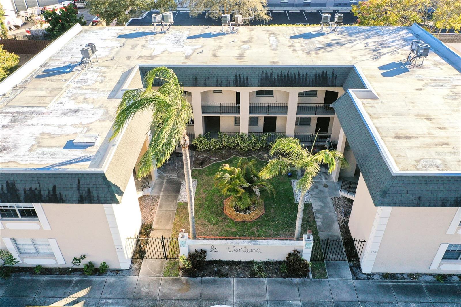 Image 10 of 18 For 3718 Mckay Avenue 203