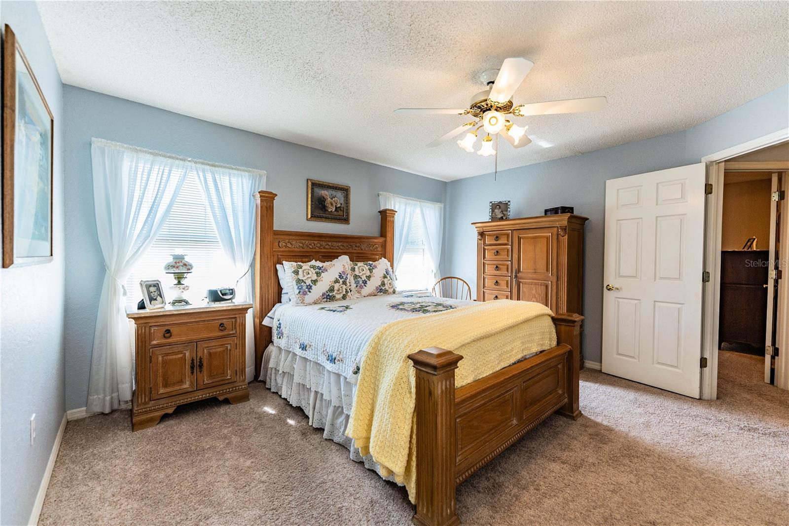 Image 24 of 52 For 6906 Doehring Drive