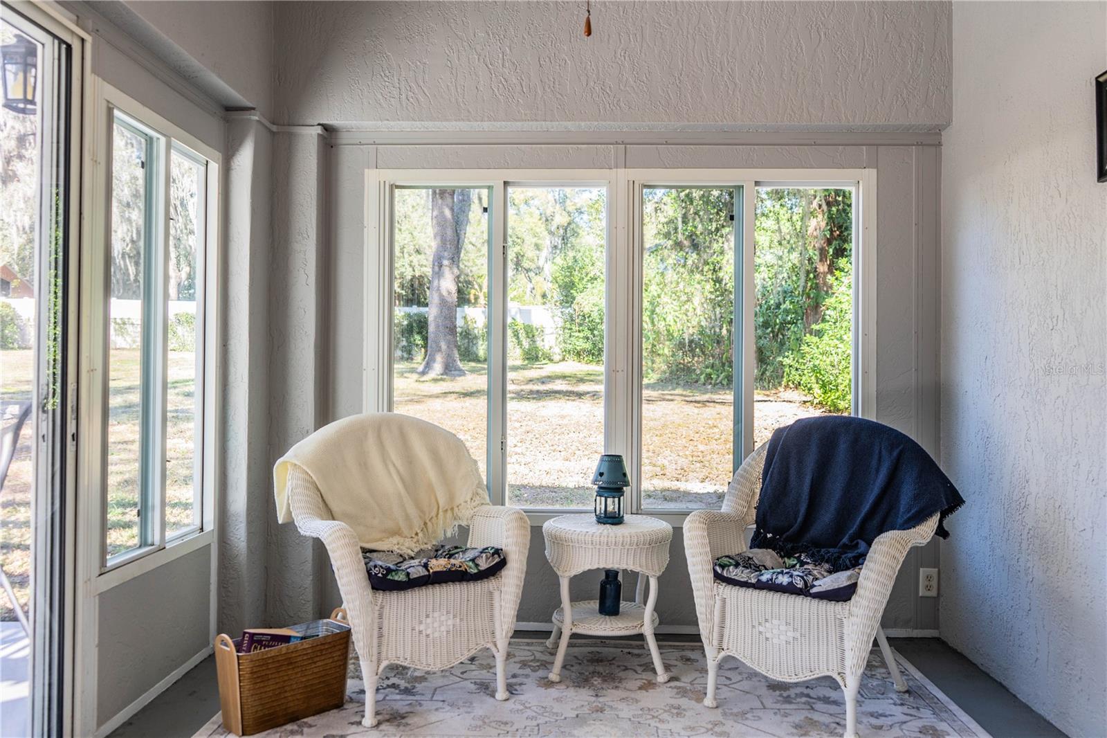 Image 38 of 52 For 6906 Doehring Drive