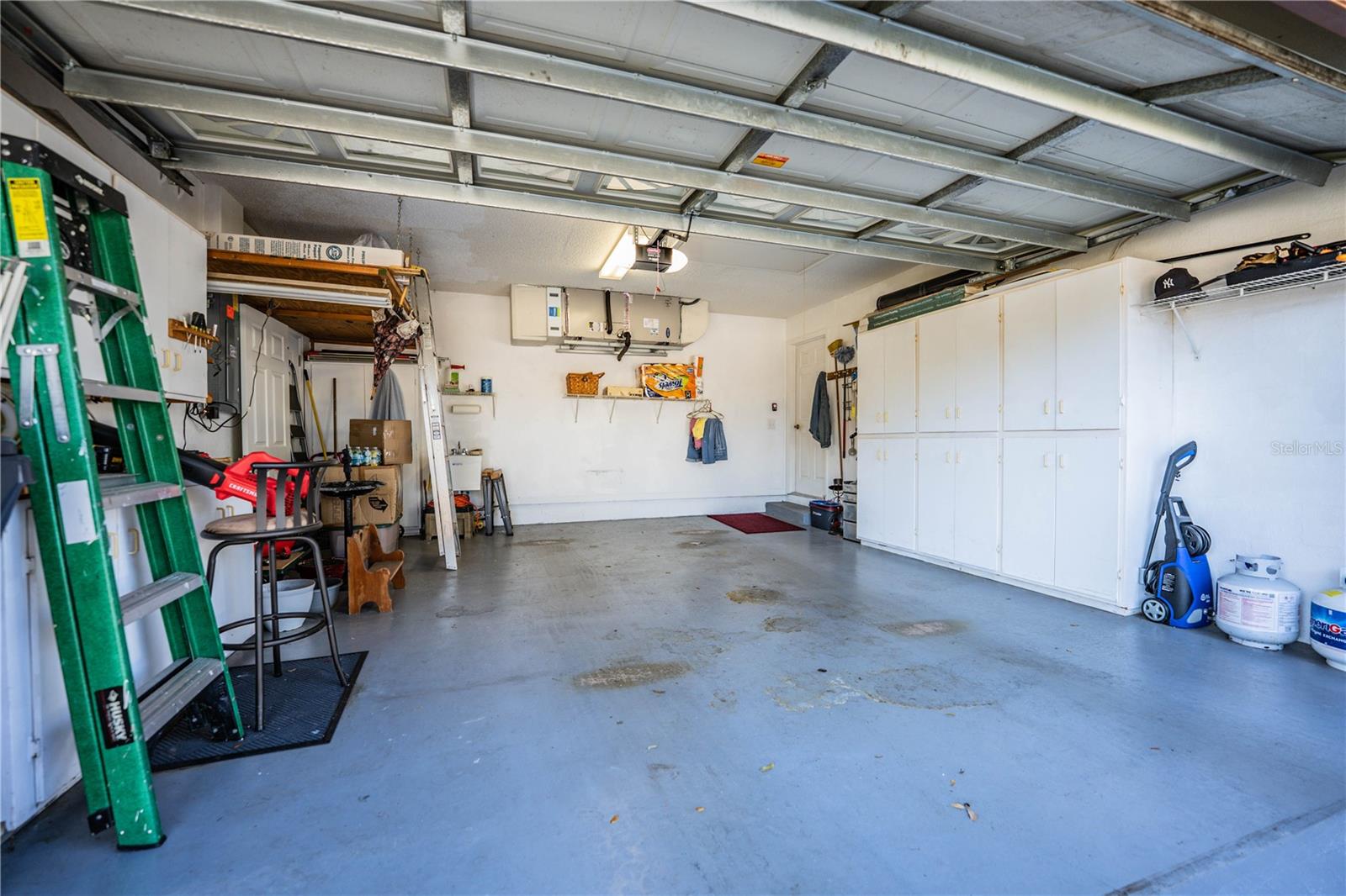 Image 41 of 52 For 6906 Doehring Drive