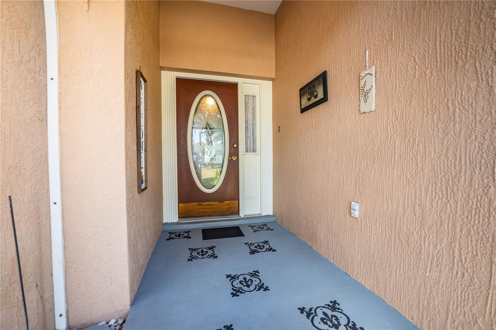 Image 6 of 52 For 6906 Doehring Drive