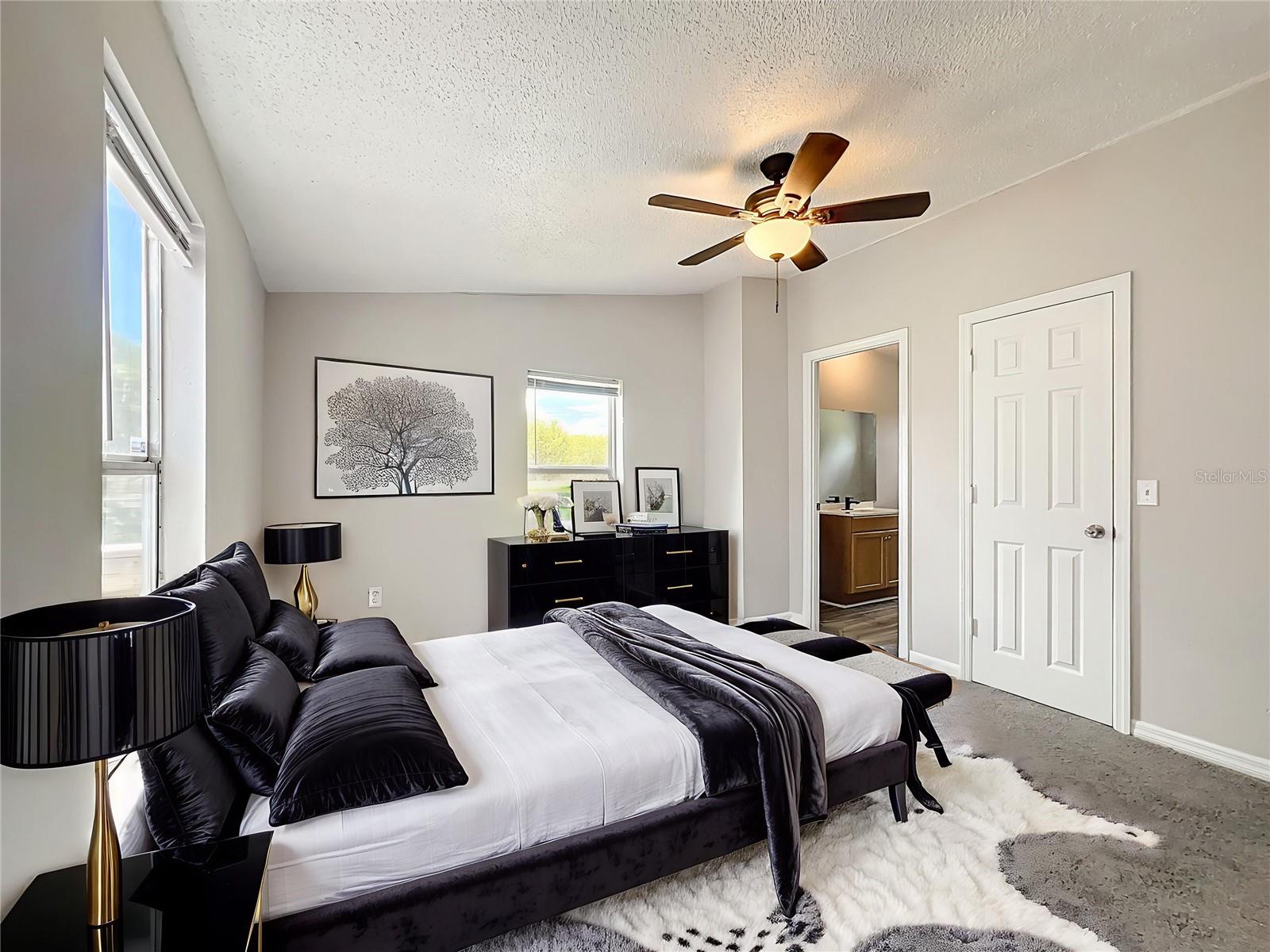 Image 6 of 40 For 5268 Rock Dove Loop