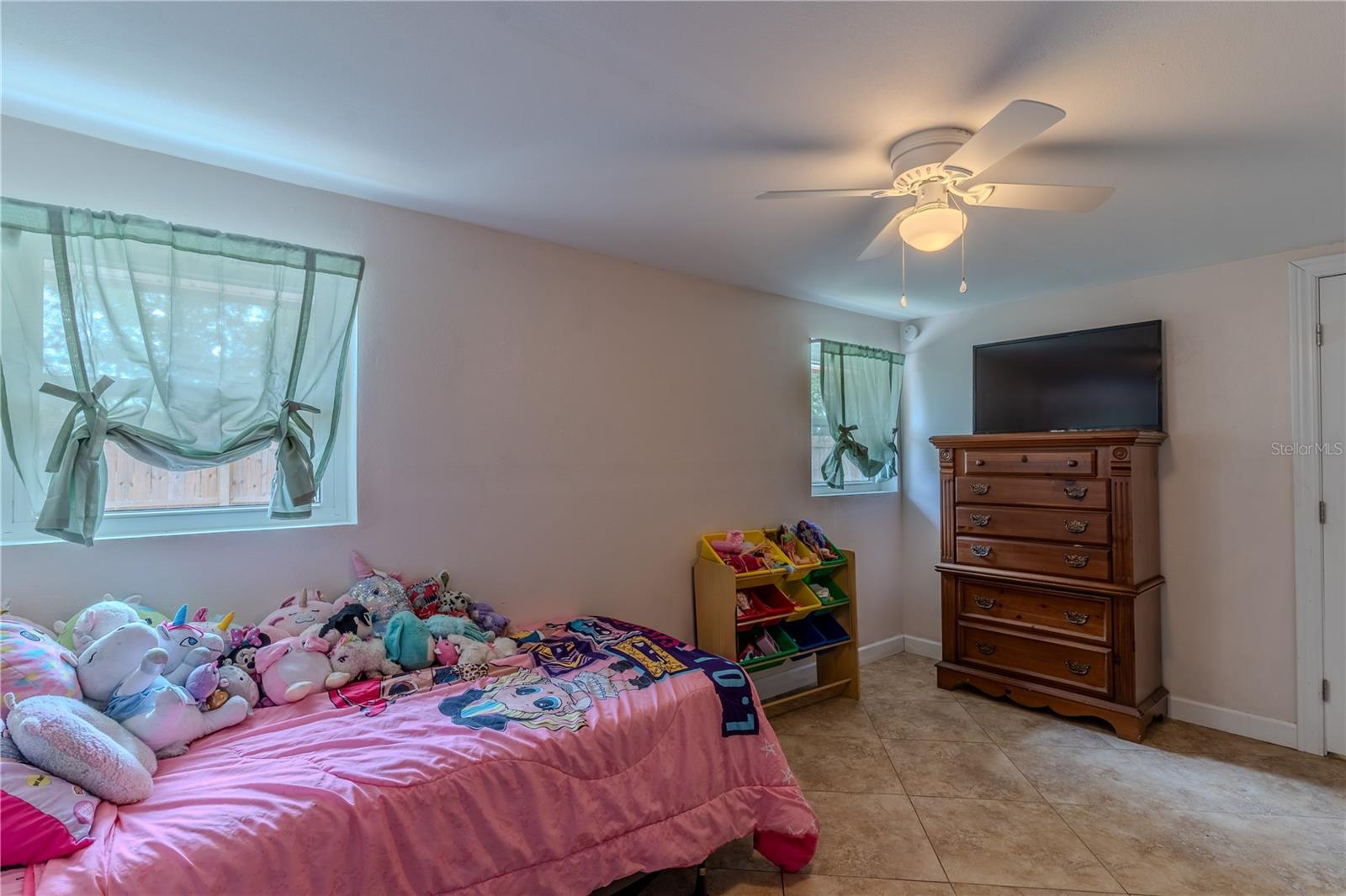 Image 11 of 31 For 147 Hayes Street