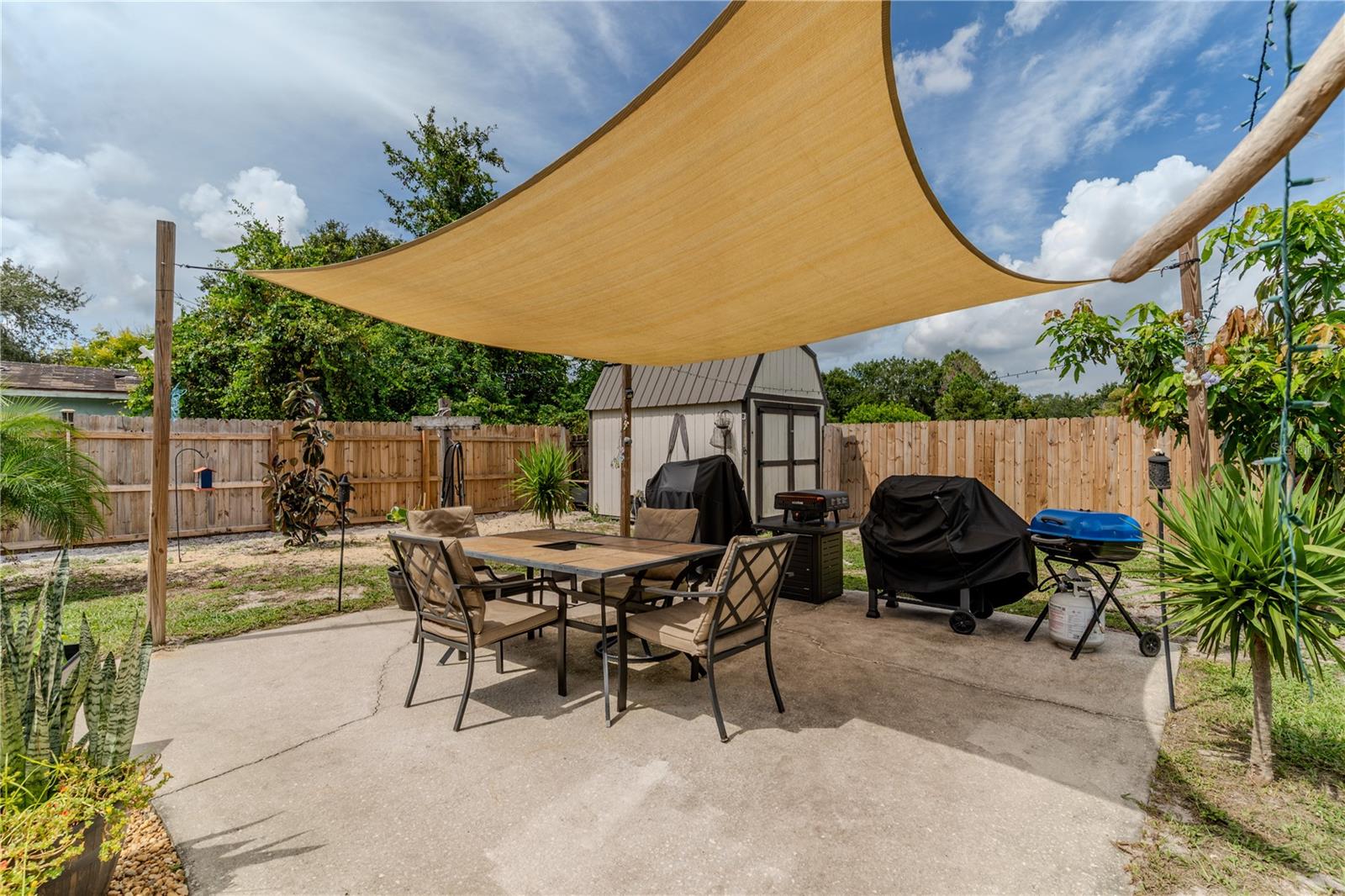 Image 17 of 31 For 147 Hayes Street