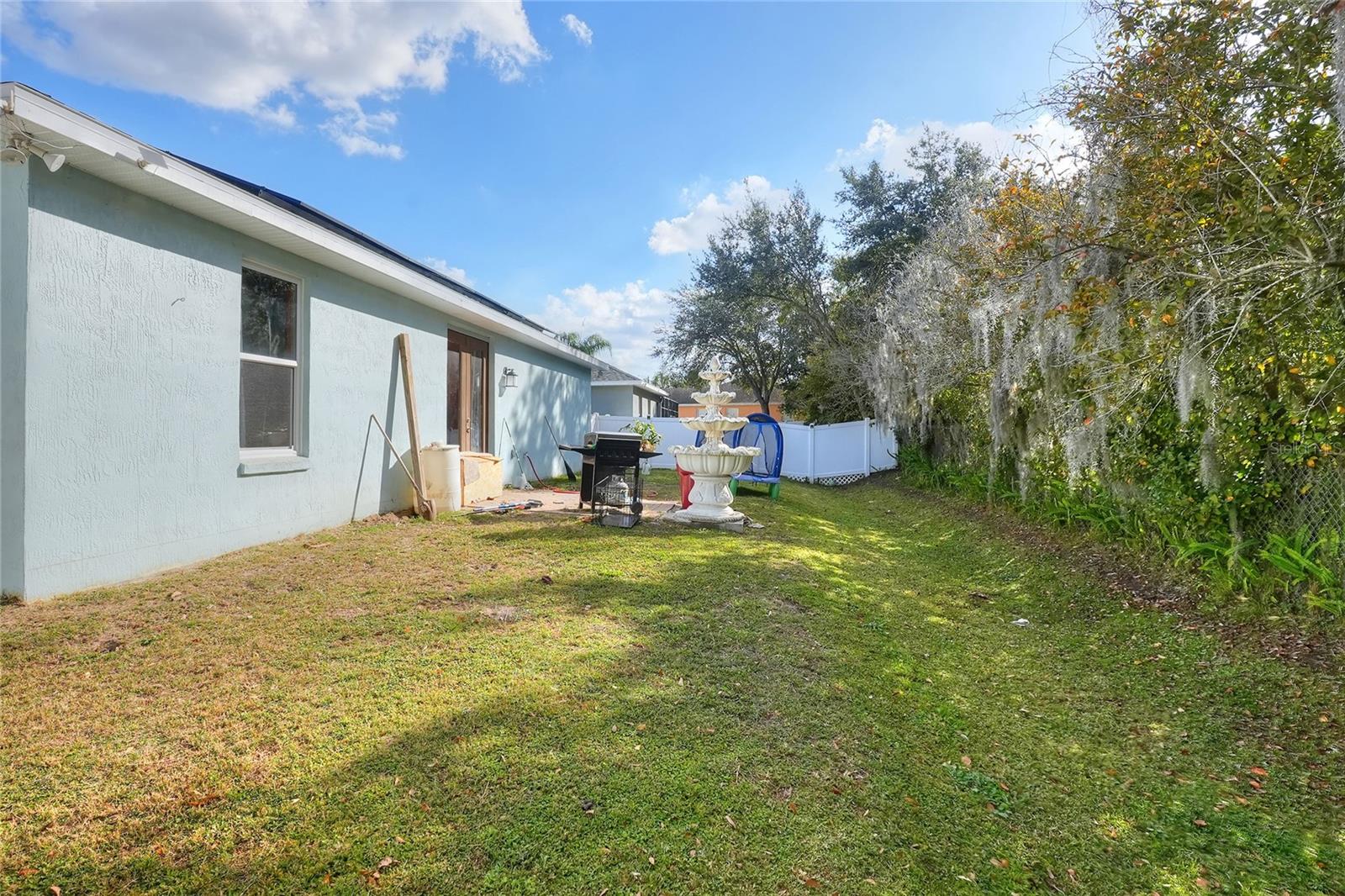 Image 42 of 50 For 1703 Oakwood Estates Drive