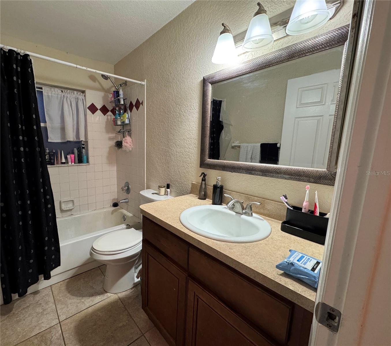 Image 19 of 21 For 7121 Scenic Hills Boulevard