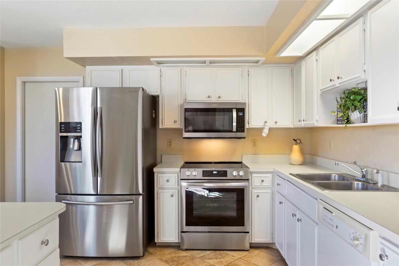 Image 11 of 40 For 1626 Willow Run