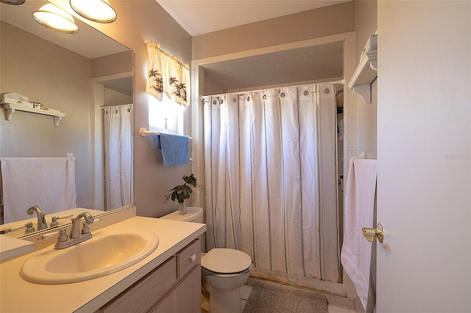 Image 12 of 40 For 1626 Willow Run