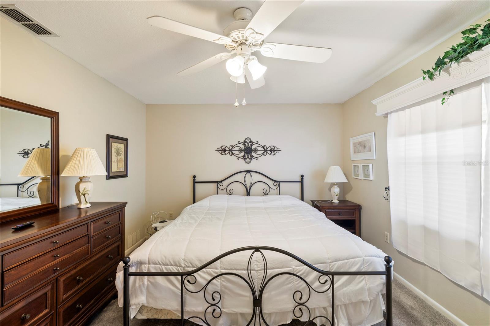 Image 22 of 40 For 1626 Willow Run