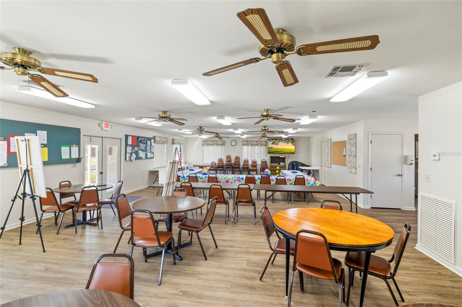 Image 38 of 40 For 1626 Willow Run