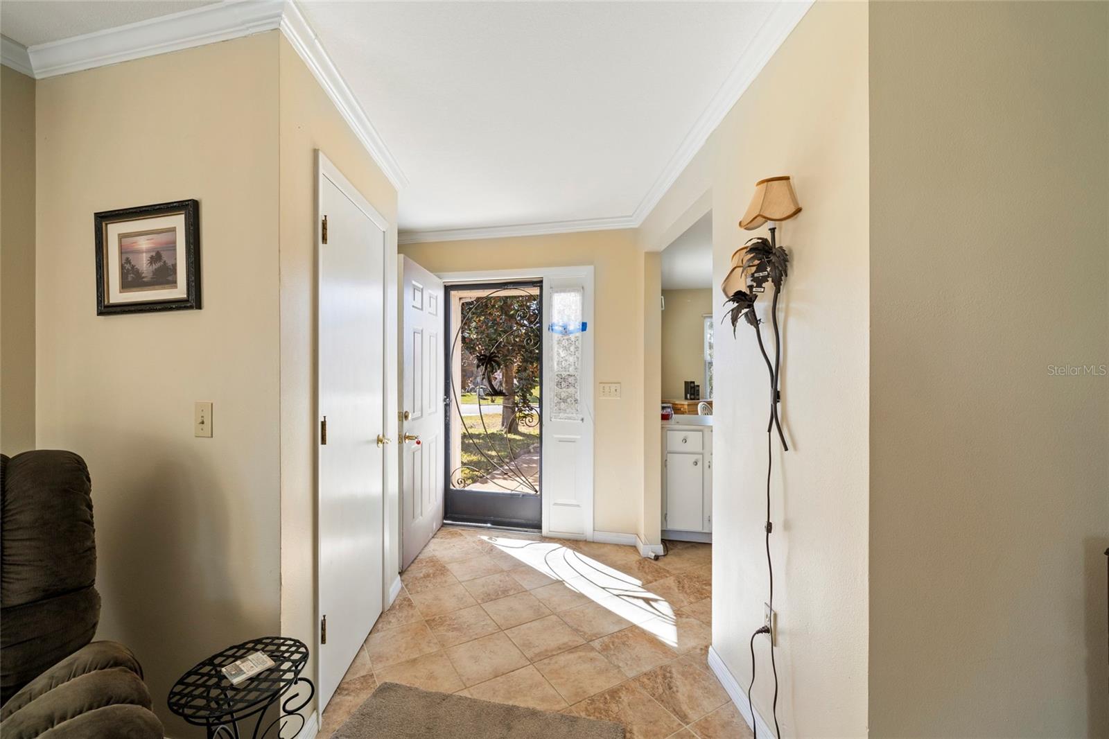 Image 5 of 40 For 1626 Willow Run