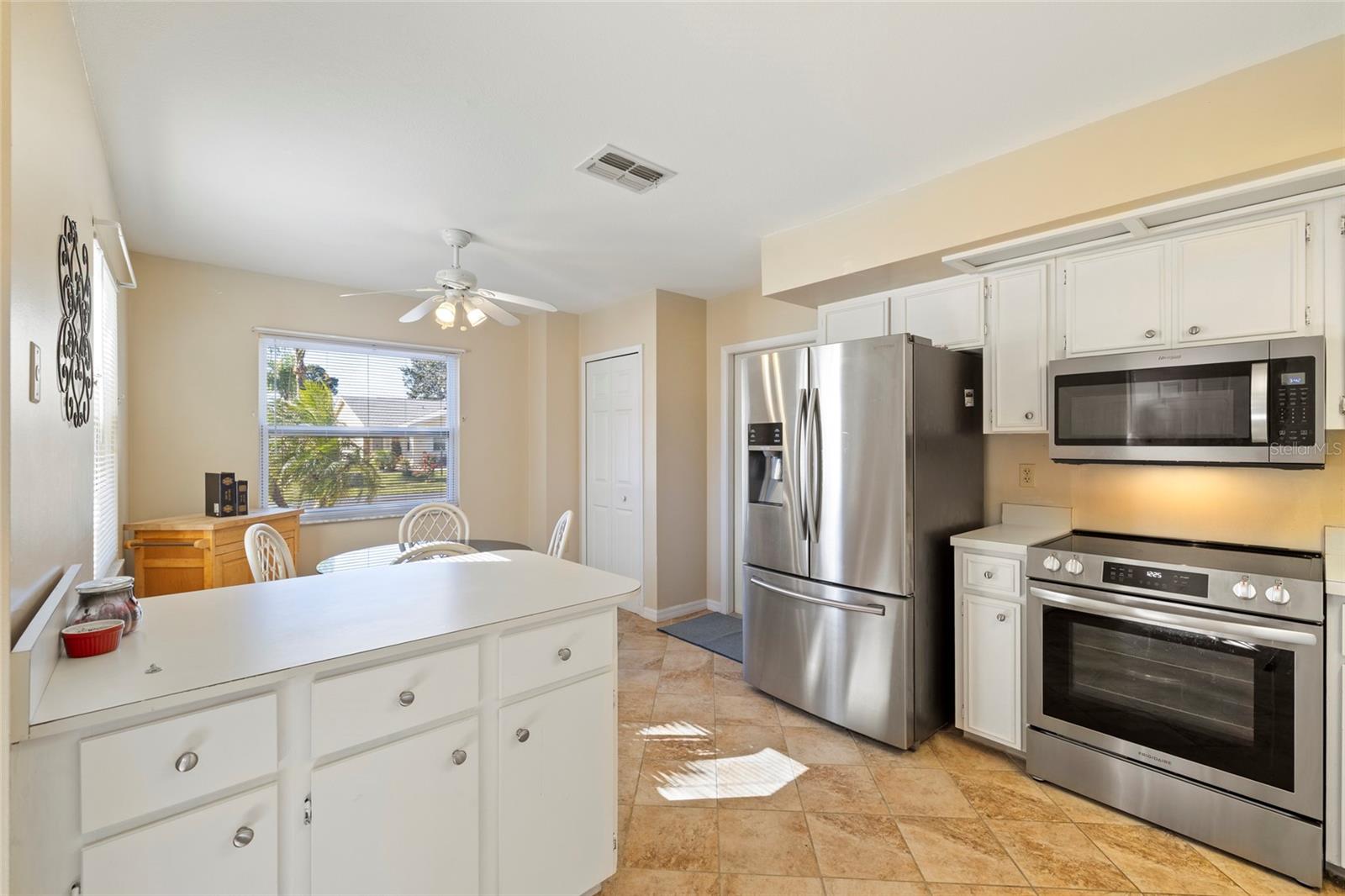 Image 6 of 40 For 1626 Willow Run