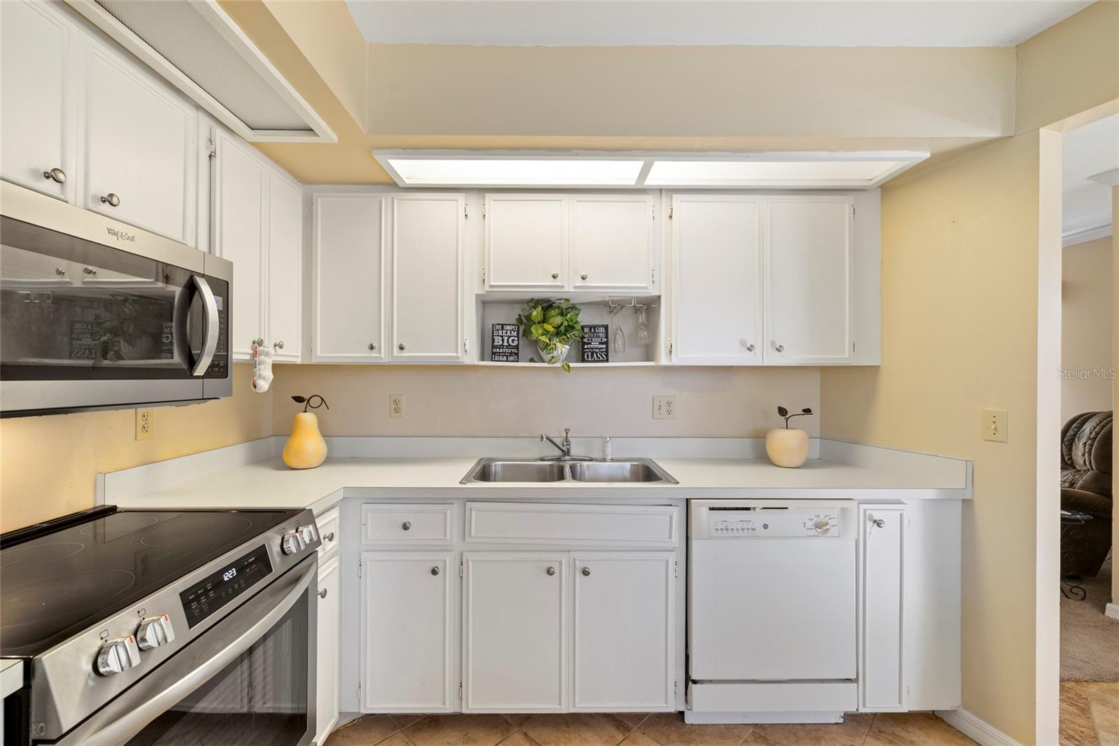 Image 9 of 40 For 1626 Willow Run