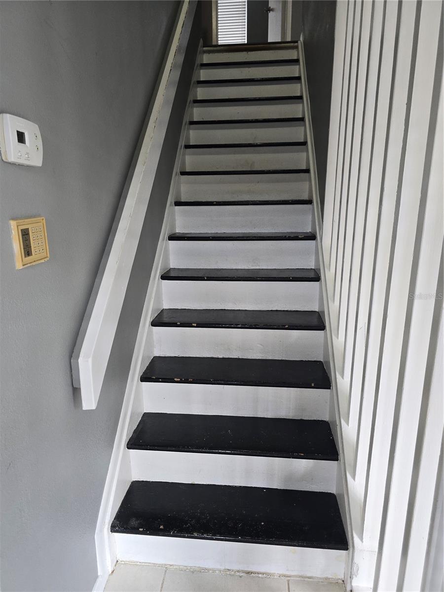 Image 28 of 38 For 1836 Crystal Lake Drive 113