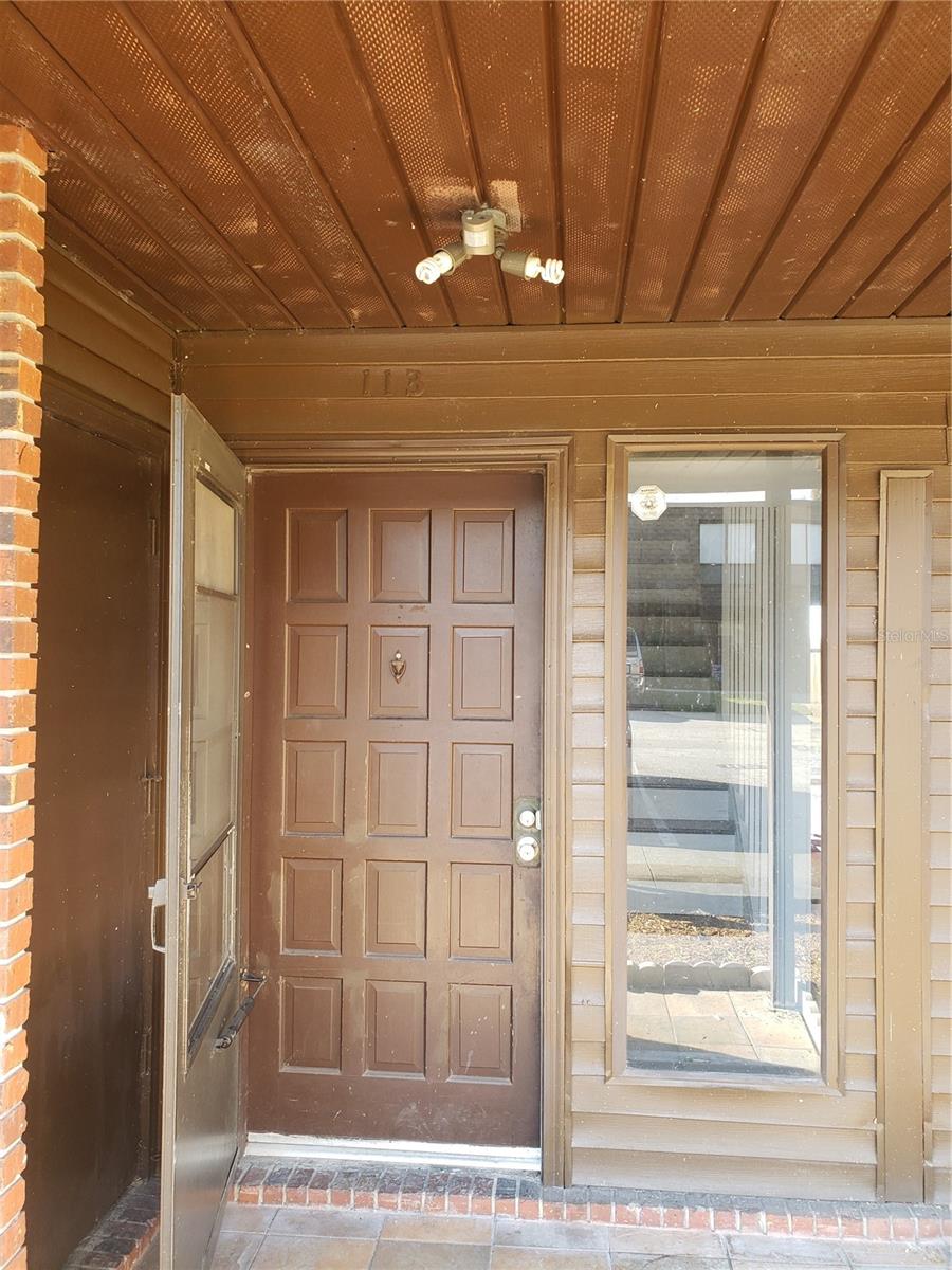 Image 31 of 38 For 1836 Crystal Lake Drive 113